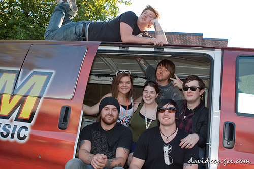 Moneta Outside Key Arena