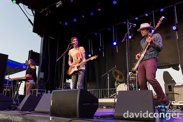 Houndmouth