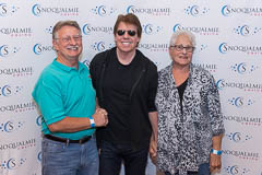 10-01 George Thorogood and the Destroyers meet and greet, photo 8