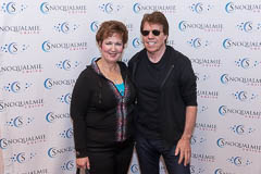 10-01 George Thorogood and the Destroyers meet and greet, photo 12