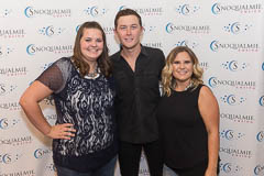 Scotty McCreery meet and greet, photo 8