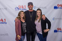 Brett Young meet and greet, photo 8