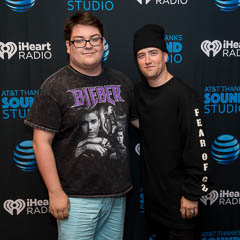 Logan Henderson meet and greet, photo 7