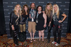 Vixen meet and greet, photo 7