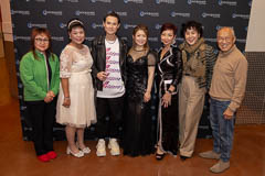 Gabriel Harrison meet and greet, photo 62