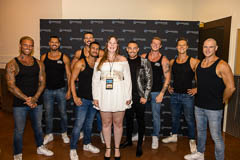 Thunder From Down Under - August 16 meet and greet, photo 6
