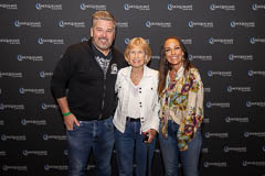 Twitty and Lynn VIP Soundcheck meet and greet, photo 4